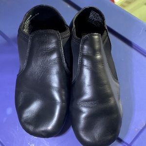 slip-on jazz shoe by Balera